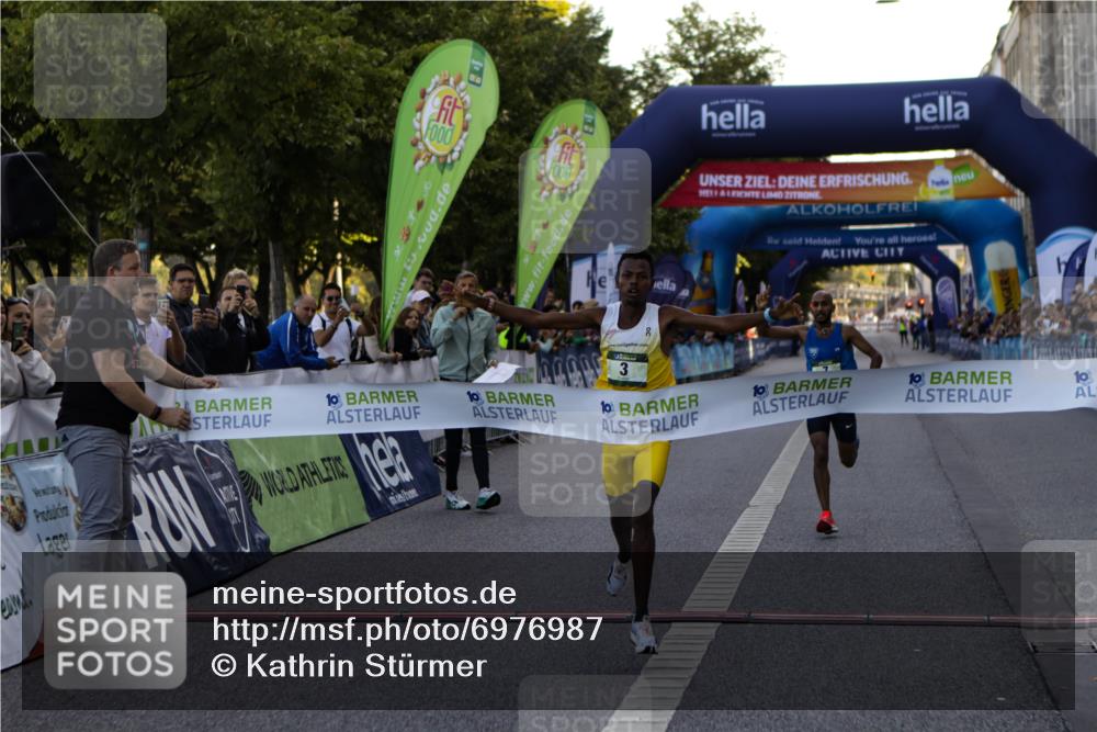 01.09.2024 - BARMER Alsterlauf Kathrin Stürmer Photography http://msf.ph/oto/6976987 01.09.2024 09:28:55 Ziel 3, 7 meine-sportfotos.de