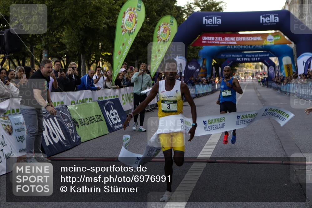 01.09.2024 - BARMER Alsterlauf Kathrin Stürmer Photography http://msf.ph/oto/6976991 01.09.2024 09:28:55 Ziel 3, 7 meine-sportfotos.de