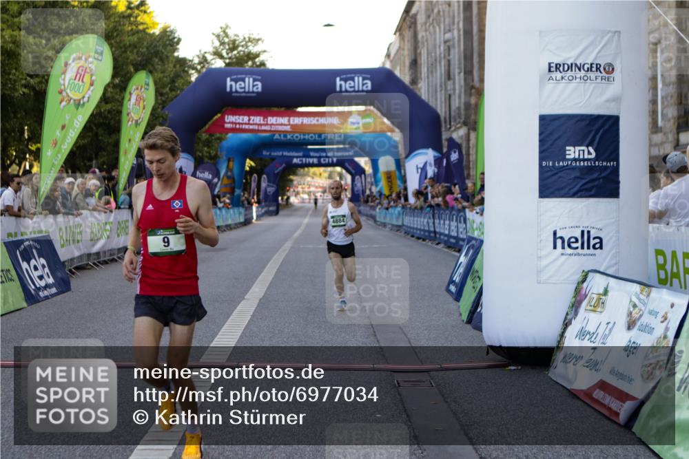 01.09.2024 - BARMER Alsterlauf Kathrin Stürmer Photography http://msf.ph/oto/6977034 01.09.2024 09:32:50 Ziel 9, 4884 meine-sportfotos.de