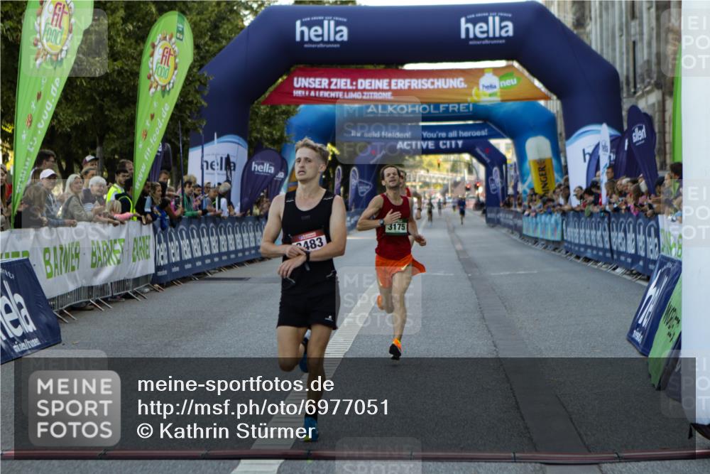 01.09.2024 - BARMER Alsterlauf Kathrin Stürmer Photography http://msf.ph/oto/6977051 01.09.2024 09:33:57 Ziel 3175, 3483, 4431, 4532, 4794, 4974 meine-sportfotos.de