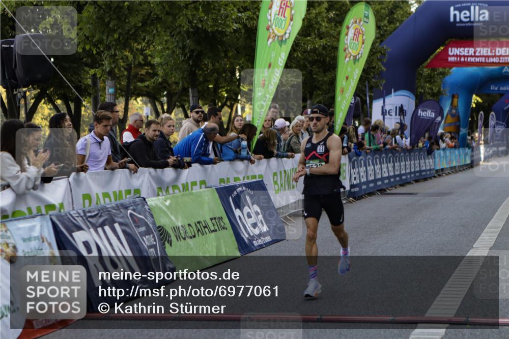 01.09.2024 - BARMER Alsterlauf Kathrin Stürmer Photography http://msf.ph/oto/6977061 01.09.2024 09:34:08 Ziel 23, 4532, 8123 meine-sportfotos.de