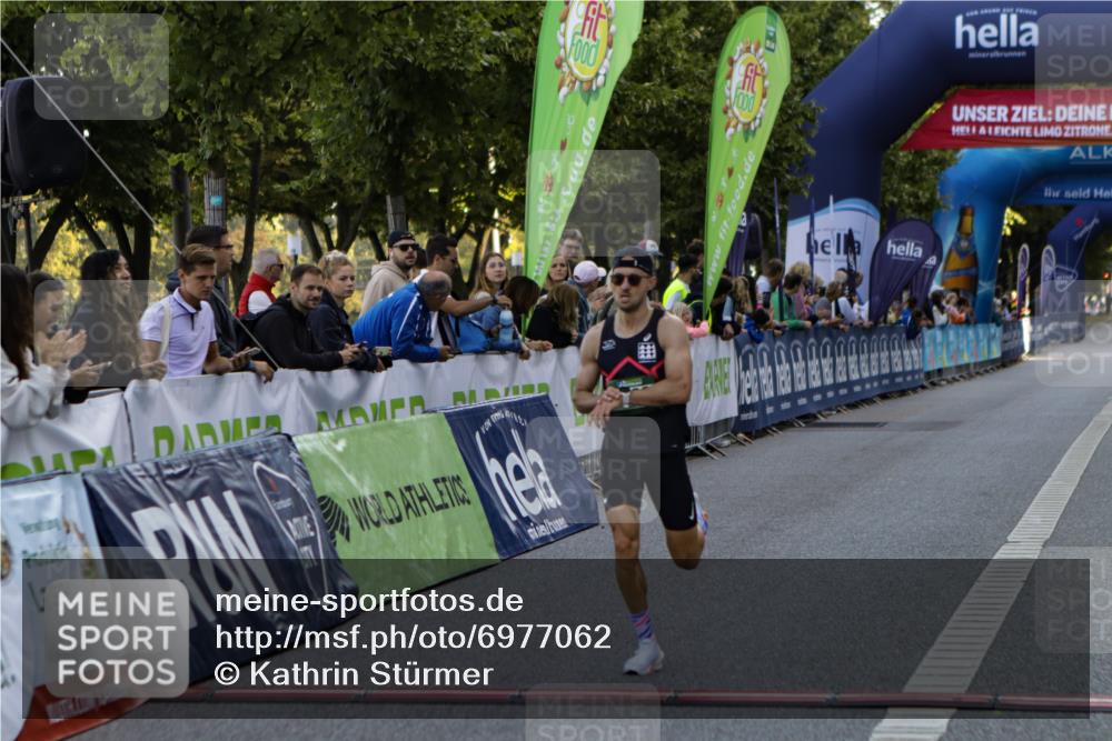 01.09.2024 - BARMER Alsterlauf Kathrin Stürmer Photography http://msf.ph/oto/6977062 01.09.2024 09:34:08 Ziel 23, 4532, 8123 meine-sportfotos.de