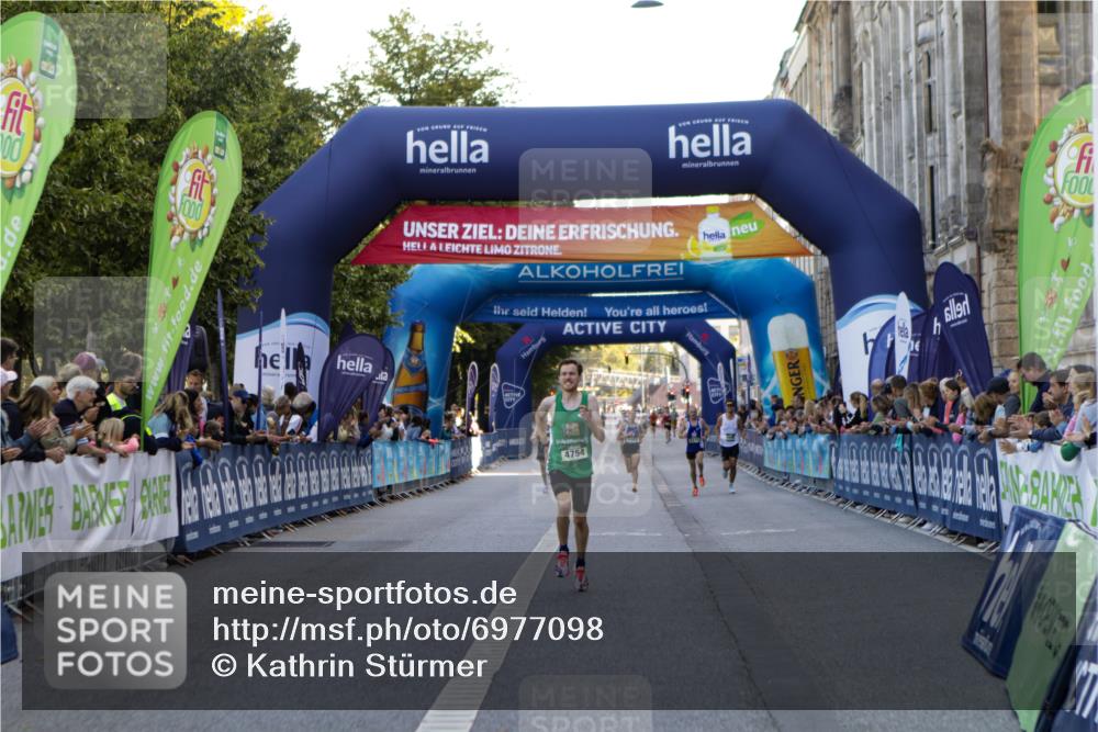 01.09.2024 - BARMER Alsterlauf Kathrin Stürmer Photography http://msf.ph/oto/6977098 01.09.2024 09:37:00 Ziel 36, 4754, 4885, 5269, 5270 meine-sportfotos.de