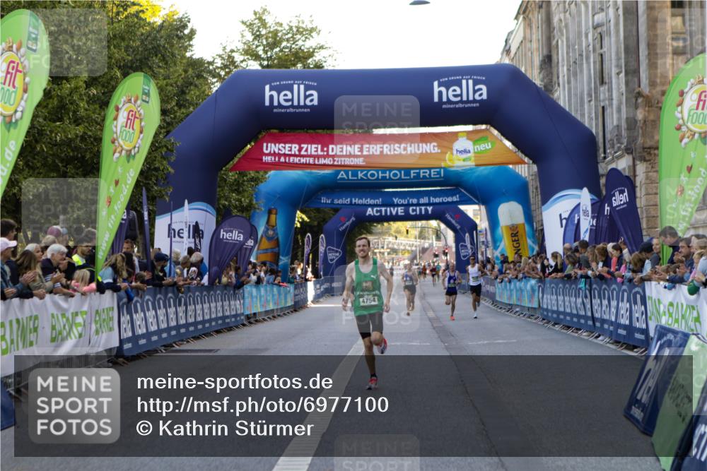 01.09.2024 - BARMER Alsterlauf Kathrin Stürmer Photography http://msf.ph/oto/6977100 01.09.2024 09:37:00 Ziel 36, 4754, 4885, 5269, 5270 meine-sportfotos.de