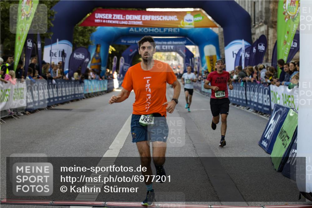 01.09.2024 - BARMER Alsterlauf Kathrin Stürmer Photography http://msf.ph/oto/6977201 01.09.2024 09:39:56 Ziel 3101, 3126, 3935, 5248, 8079, 8182 meine-sportfotos.de
