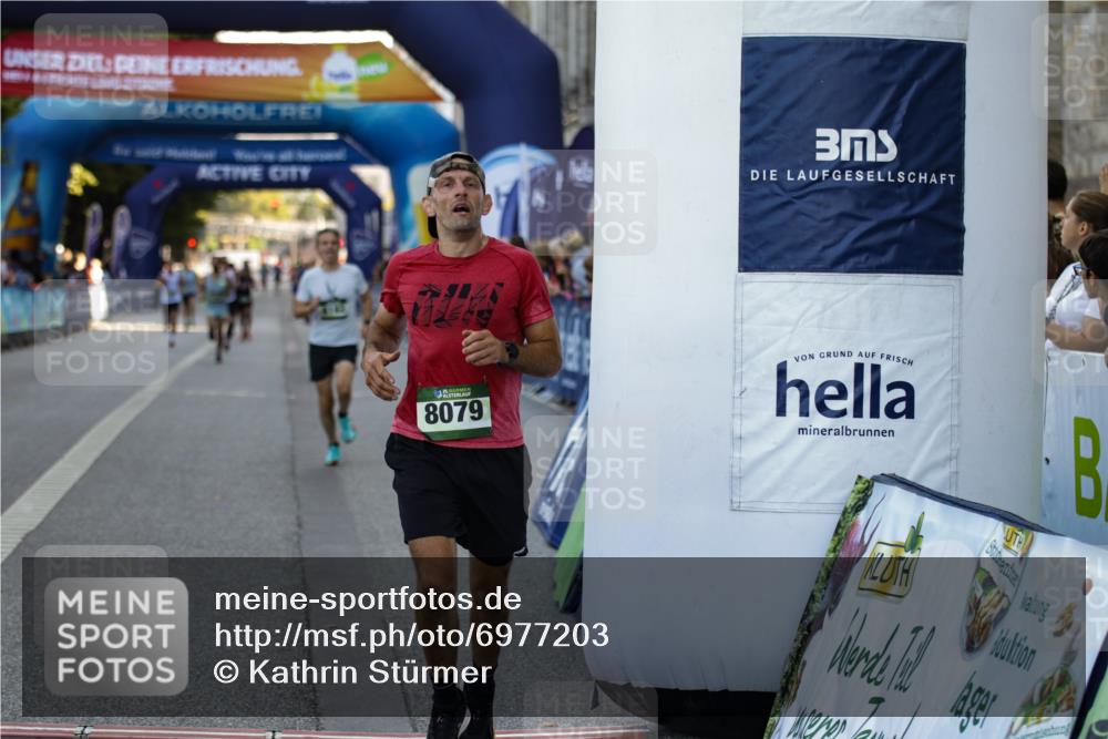 01.09.2024 - BARMER Alsterlauf Kathrin Stürmer Photography http://msf.ph/oto/6977203 01.09.2024 09:39:58 Ziel 3101, 3126, 3935, 4795, 5248, 8079, 8182 meine-sportfotos.de