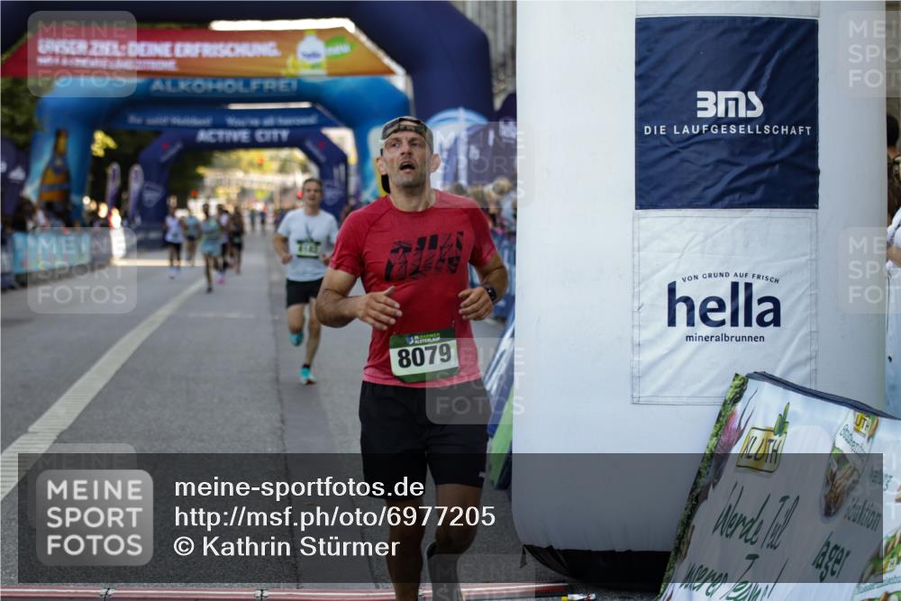 01.09.2024 - BARMER Alsterlauf Kathrin Stürmer Photography http://msf.ph/oto/6977205 01.09.2024 09:39:58 Ziel 3101, 3126, 3935, 4795, 5248, 8079, 8182 meine-sportfotos.de