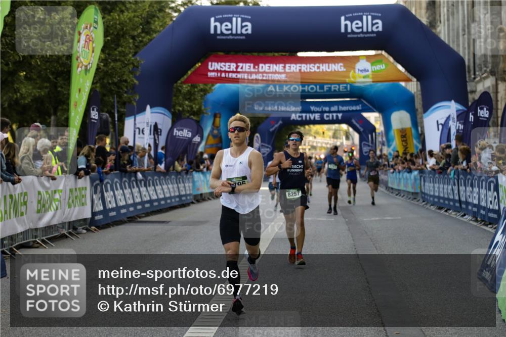 01.09.2024 - BARMER Alsterlauf Kathrin Stürmer Photography http://msf.ph/oto/6977219 01.09.2024 09:40:10 Ziel 2283, 2462, 3126, 3469, 4156, 4270, 4659, 4795, 5255, 8257, 8368 meine-sportfotos.de