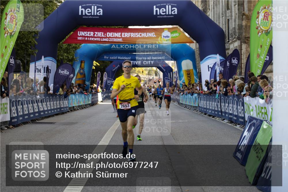 01.09.2024 - BARMER Alsterlauf Kathrin Stürmer Photography http://msf.ph/oto/6977247 01.09.2024 09:40:46 Ziel 2653, 3119, 3418, 4137, 4515, 4865, 4949, 5003, 8292 meine-sportfotos.de