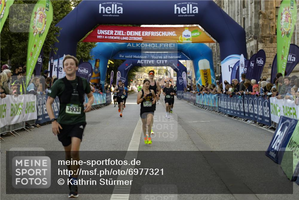 01.09.2024 - BARMER Alsterlauf Kathrin Stürmer Photography http://msf.ph/oto/6977321 01.09.2024 09:42:14 Ziel 2727, 3933, 4571, 4593, 4964, 5101, 5149, 5300, 5306, 8140 meine-sportfotos.de