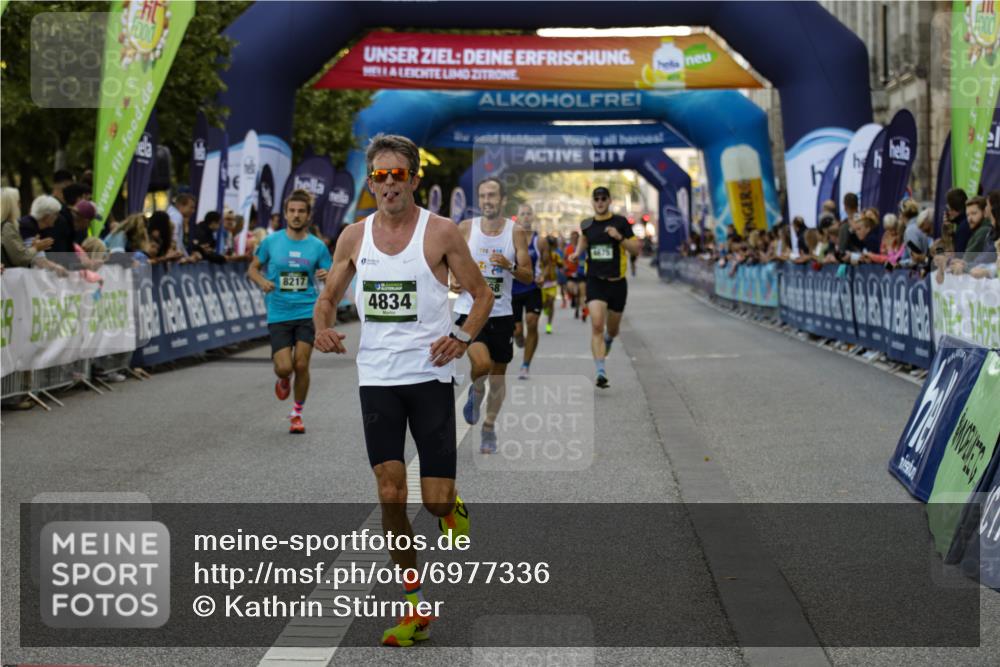 01.09.2024 - BARMER Alsterlauf Kathrin Stürmer Photography http://msf.ph/oto/6977336 01.09.2024 09:42:47 Ziel 2626, 2951, 3481, 4168, 4458, 4675, 4834, 5274, 8217 meine-sportfotos.de