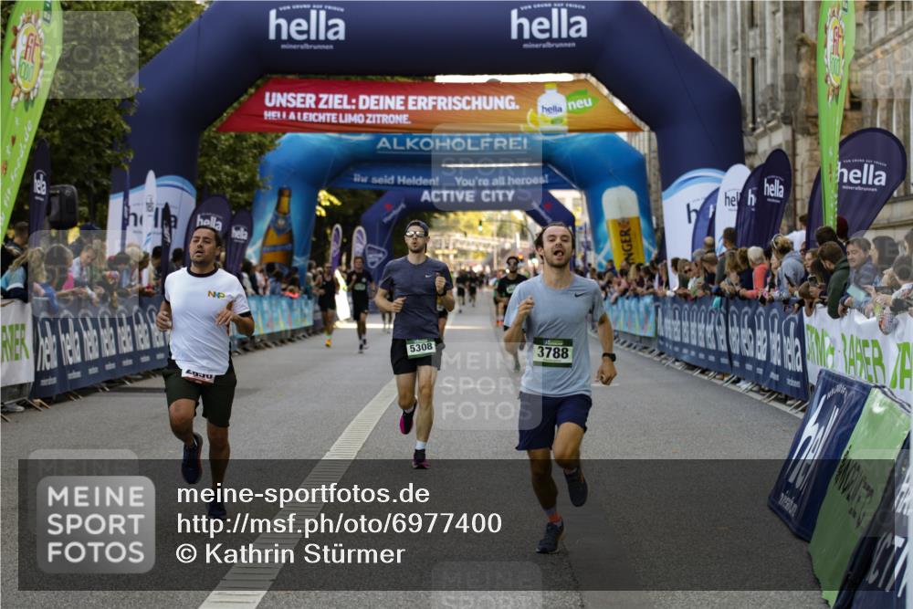 01.09.2024 - BARMER Alsterlauf Kathrin Stürmer Photography http://msf.ph/oto/6977400 01.09.2024 09:43:22 Ziel 1109, 2850, 3788, 4435, 4549, 4600, 4844, 5252, 5308 meine-sportfotos.de