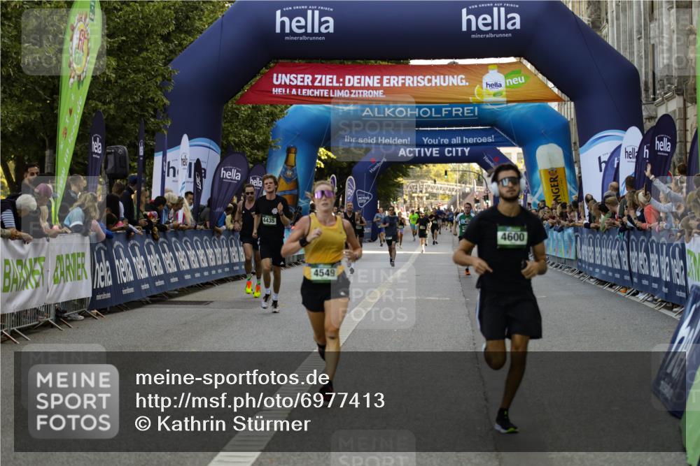 01.09.2024 - BARMER Alsterlauf Kathrin Stürmer Photography http://msf.ph/oto/6977413 01.09.2024 09:43:28 Ziel 3770, 3811, 4435, 4549, 4600, 4621, 4844, 5308 meine-sportfotos.de