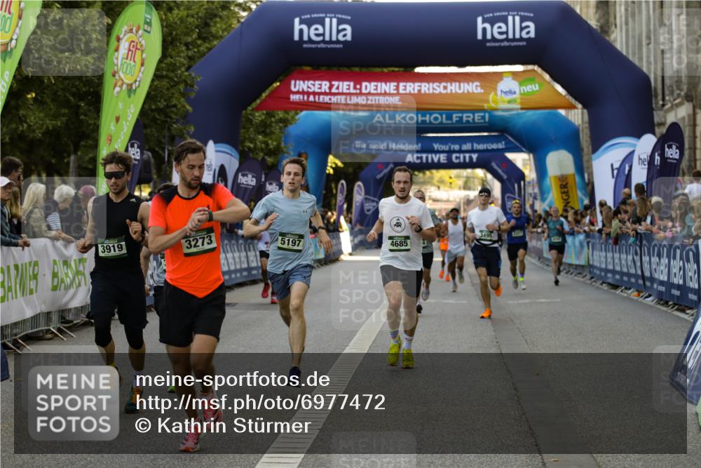 01.09.2024 - BARMER Alsterlauf Kathrin Stürmer Photography http://msf.ph/oto/6977472 01.09.2024 09:44:32 Ziel 2017, 2257, 2422, 2424, 3273, 3466, 3495, 3733, 3919, 4221, 4685, 4987, 5006, 5009, 5197, 8094, 8145, 8264, 8280 meine-sportfotos.de
