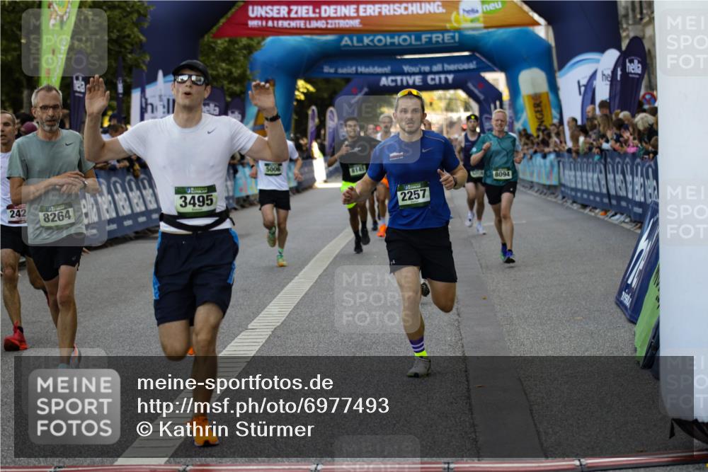 01.09.2024 - BARMER Alsterlauf Kathrin Stürmer Photography http://msf.ph/oto/6977493 01.09.2024 09:44:37 Ziel 2257, 2422, 3495, 3899, 4221, 4685, 4747, 4987, 5006, 5009, 8094, 8145, 8264, 8280 meine-sportfotos.de