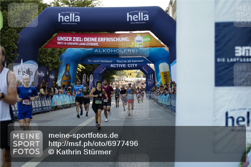 01.09.2024 - BARMER Alsterlauf Kathrin Stürmer Photography http://msf.ph/oto/6977496 01.09.2024 09:44:49 Ziel 2021, 2407, 3806, 3814, 3899, 4040, 4377, 4747, 4772 meine-sportfotos.de