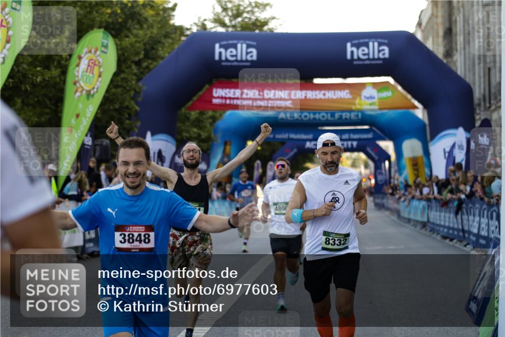 01.09.2024 - BARMER Alsterlauf Kathrin Stürmer Photography http://msf.ph/oto/6977603 01.09.2024 09:46:52 Ziel 2847, 3244, 3378, 3382, 3848, 4020, 4281, 4569, 4800, 8332 meine-sportfotos.de
