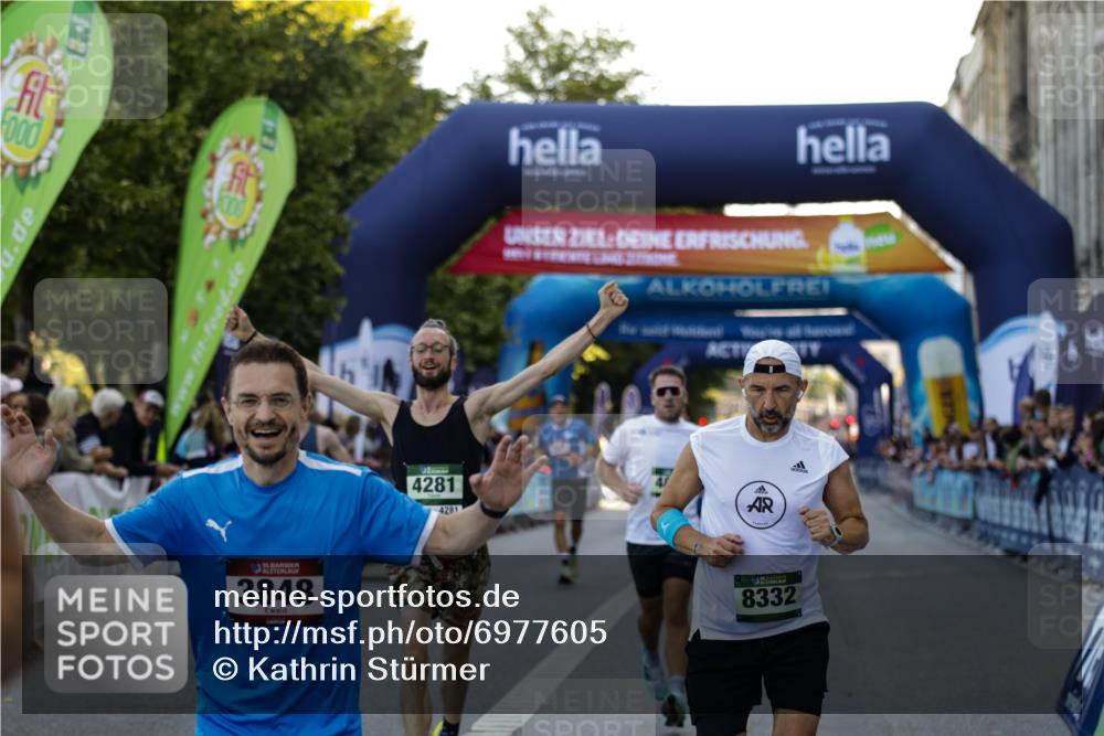 01.09.2024 - BARMER Alsterlauf Kathrin Stürmer Photography http://msf.ph/oto/6977605 01.09.2024 09:46:52 Ziel 2847, 3244, 3378, 3382, 3848, 4020, 4281, 4569, 4800, 8332 meine-sportfotos.de