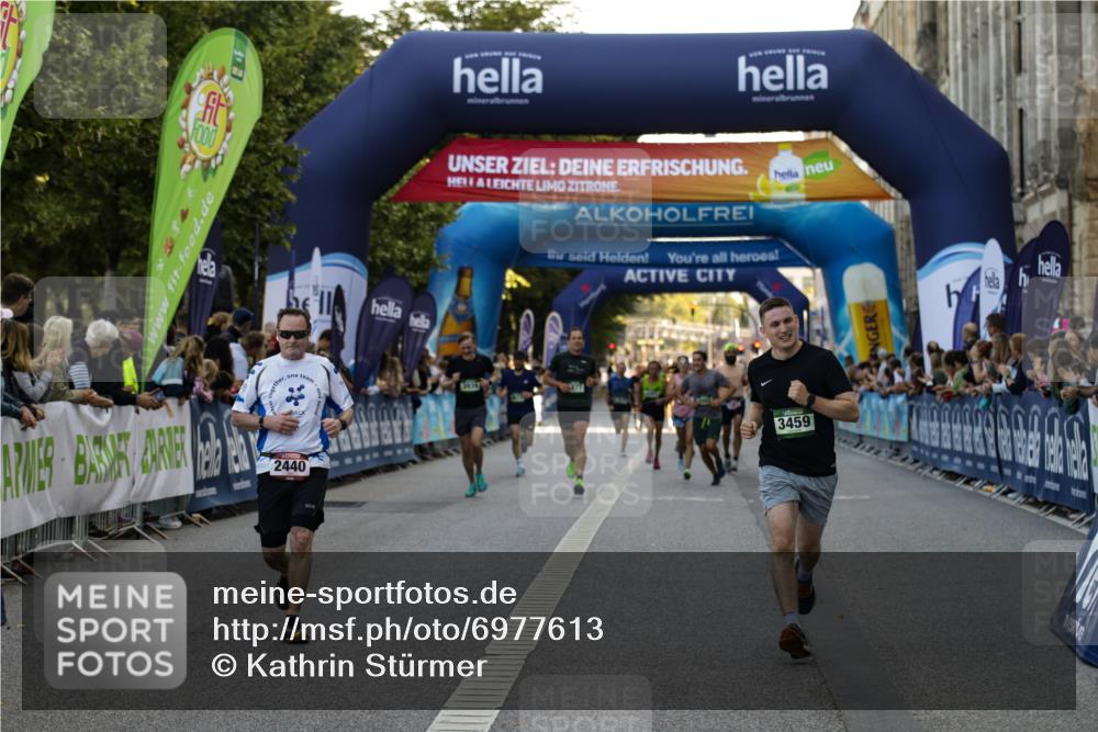 01.09.2024 - BARMER Alsterlauf Kathrin Stürmer Photography http://msf.ph/oto/6977613 01.09.2024 09:47:06 Ziel 2074, 2324, 2440, 2882, 3073, 3087, 3459, 3939, 4201, 4284, 4617, 4877, 5060, 5076 meine-sportfotos.de