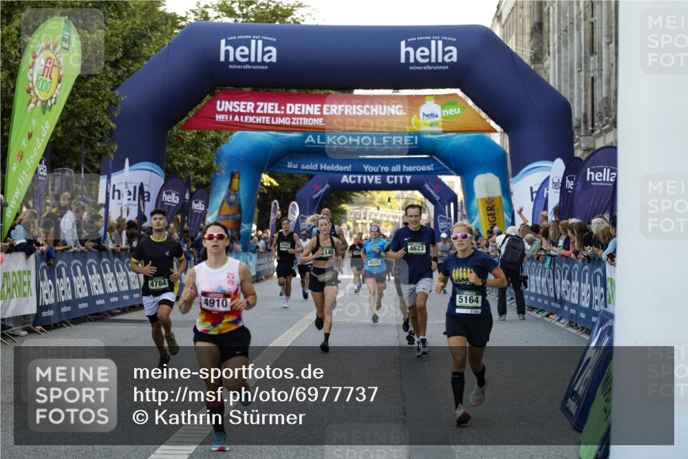 01.09.2024 - BARMER Alsterlauf Kathrin Stürmer Photography http://msf.ph/oto/6977737 01.09.2024 09:50:27 Ziel 2411, 2987, 3280, 3813, 4002, 4035, 4067, 4289, 4546, 4623, 4784, 4862, 4882, 4910, 5140, 5164, 5295, 8154 meine-sportfotos.de