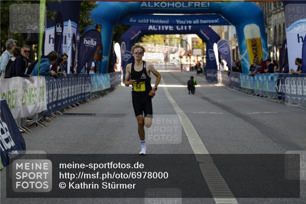 01.09.2024 - BARMER Alsterlauf Kathrin Stürmer Photography http://msf.ph/oto/6978000 01.09.2024 11:12:36 Ziel 52 meine-sportfotos.de