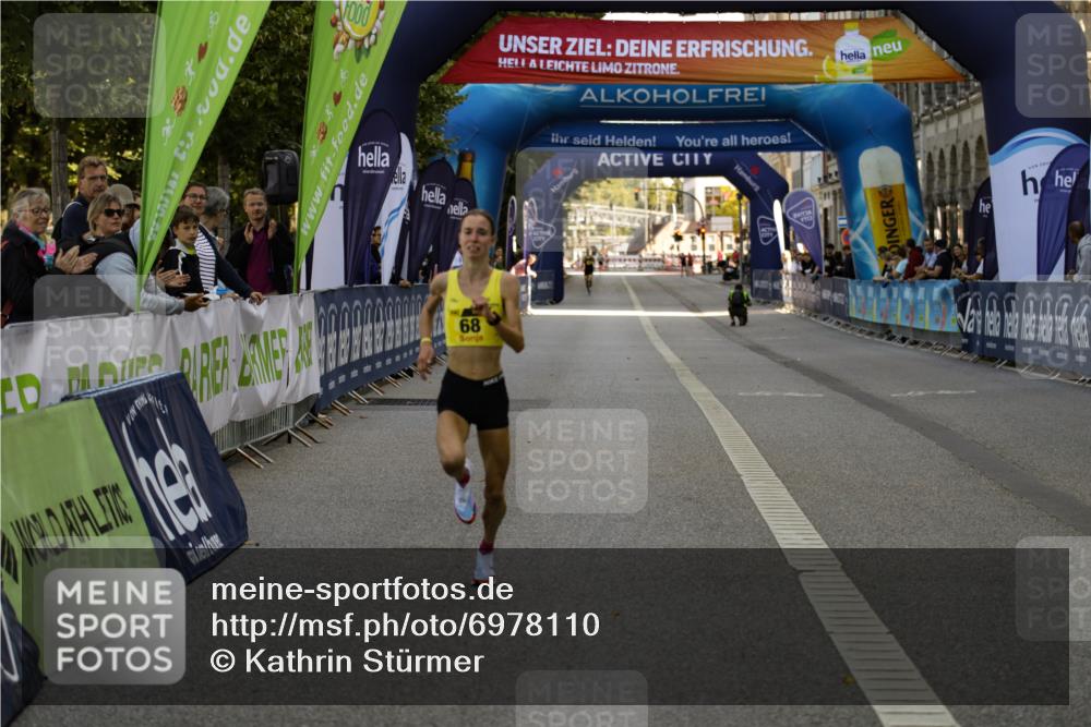 01.09.2024 - BARMER Alsterlauf Kathrin Stürmer Photography http://msf.ph/oto/6978110 01.09.2024 11:17:01 Ziel 68 meine-sportfotos.de