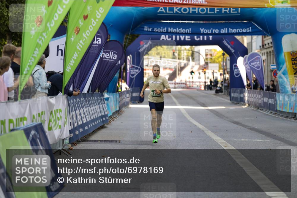 01.09.2024 - BARMER Alsterlauf Kathrin Stürmer Photography http://msf.ph/oto/6978169 01.09.2024 11:33:03 Ziel 1148 meine-sportfotos.de