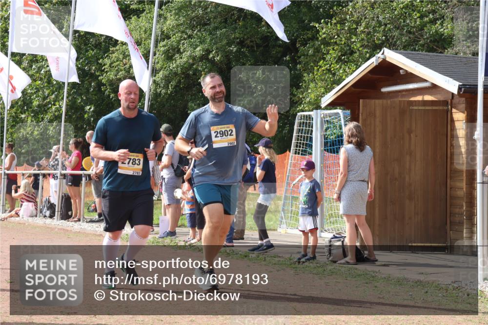 08.09.2024 - Airport Race Strokosch-Dieckow http://msf.ph/oto/6978193 08.09.2024 12:10:34 Ziel 224, 394, 2560, 2616, 2783, 2810, 2902 meine-sportfotos.de