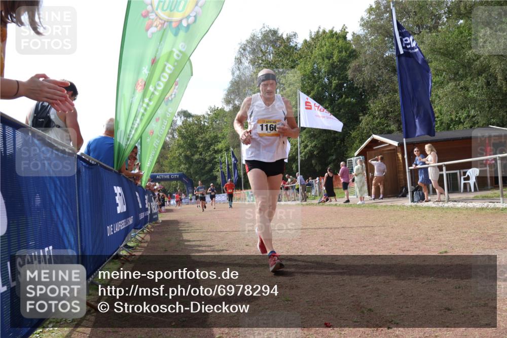 08.09.2024 - Airport Race Strokosch-Dieckow http://msf.ph/oto/6978294 08.09.2024 12:39:02 Ziel 371, 422, 1078, 1160 meine-sportfotos.de