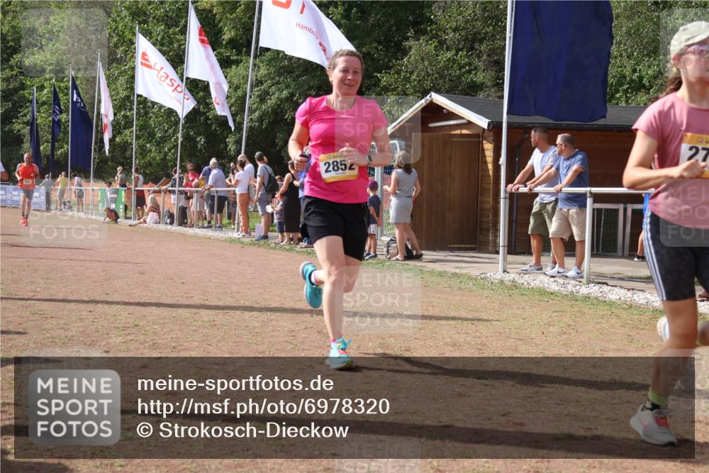08.09.2024 - Airport Race Strokosch-Dieckow http://msf.ph/oto/6978320 08.09.2024 12:10:47 Ziel 837, 952, 1360, 2629, 2638, 2747, 2748, 2749, 2852, 2901, 3023 meine-sportfotos.de