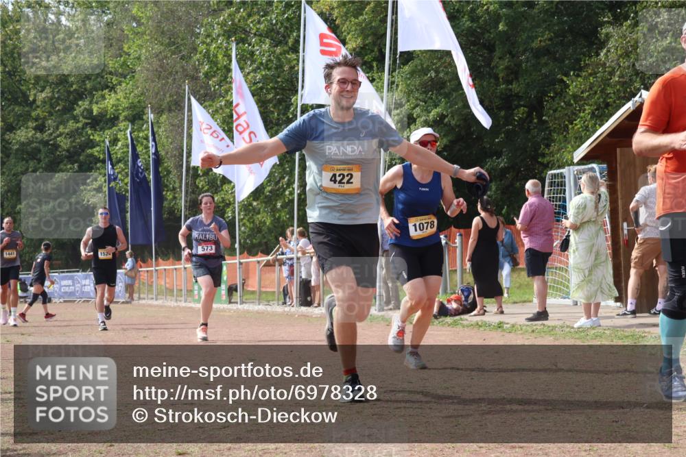 08.09.2024 - Airport Race Strokosch-Dieckow http://msf.ph/oto/6978328 08.09.2024 12:39:08 Ziel 371, 422, 573, 574, 916, 1018, 1078, 1441, 1524 meine-sportfotos.de