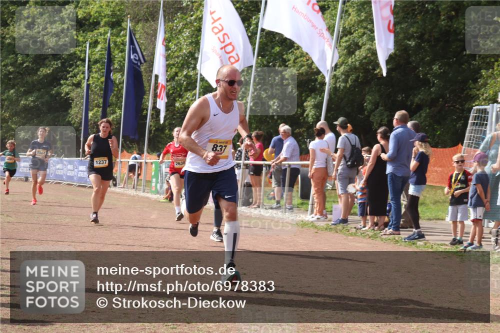 08.09.2024 - Airport Race Strokosch-Dieckow http://msf.ph/oto/6978383 08.09.2024 12:10:55 Ziel 837, 1237, 2584, 2619, 2629, 2638, 2690, 2893, 2901, 3023 meine-sportfotos.de