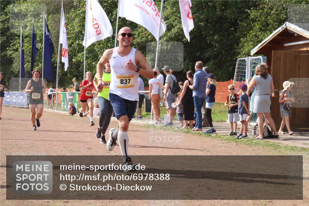 08.09.2024 - Airport Race Strokosch-Dieckow http://msf.ph/oto/6978388 08.09.2024 12:10:55 Ziel 837, 1237, 2584, 2619, 2629, 2638, 2690, 2893, 2901, 3023 meine-sportfotos.de