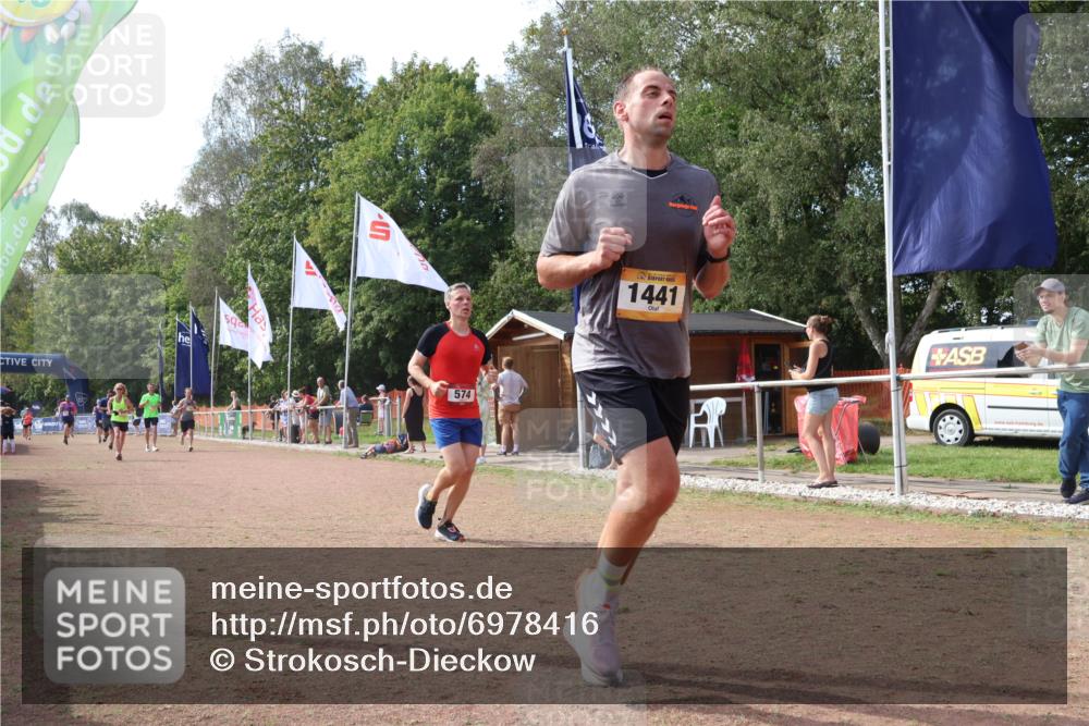 08.09.2024 - Airport Race Strokosch-Dieckow http://msf.ph/oto/6978416 08.09.2024 12:39:17 Ziel 128, 261, 511, 574, 743, 758, 781, 916, 1018, 1441, 1524 meine-sportfotos.de