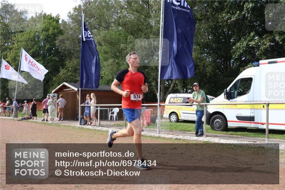 08.09.2024 - Airport Race Strokosch-Dieckow http://msf.ph/oto/6978434 08.09.2024 12:39:18 Ziel 128, 261, 511, 574, 743, 758, 781, 916, 1018, 1441, 1524 meine-sportfotos.de