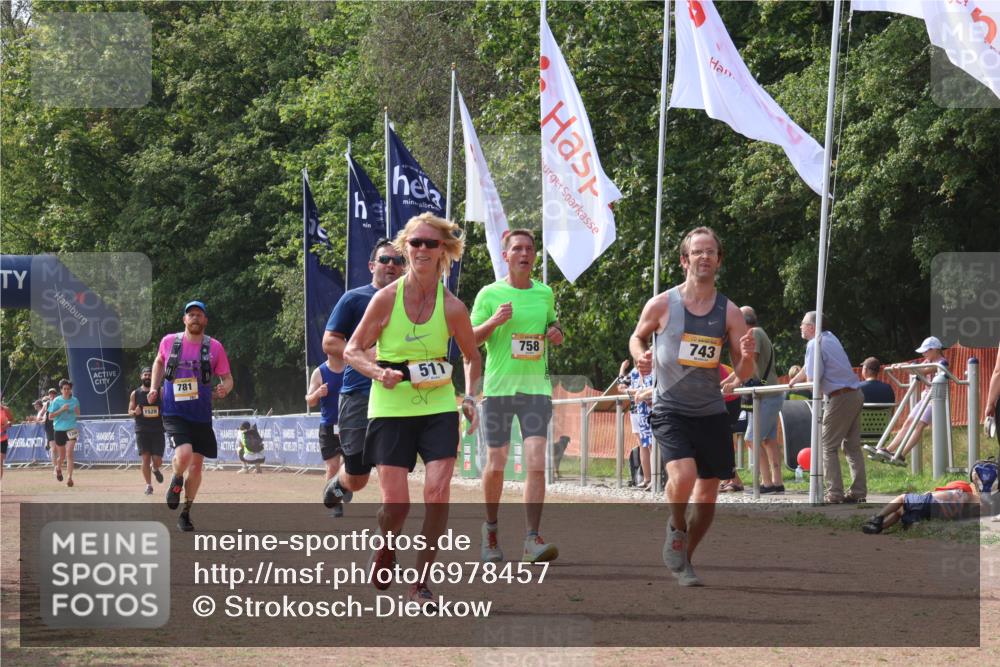 08.09.2024 - Airport Race Strokosch-Dieckow http://msf.ph/oto/6978457 08.09.2024 12:39:21 Ziel 128, 261, 511, 743, 758, 781, 1528 meine-sportfotos.de