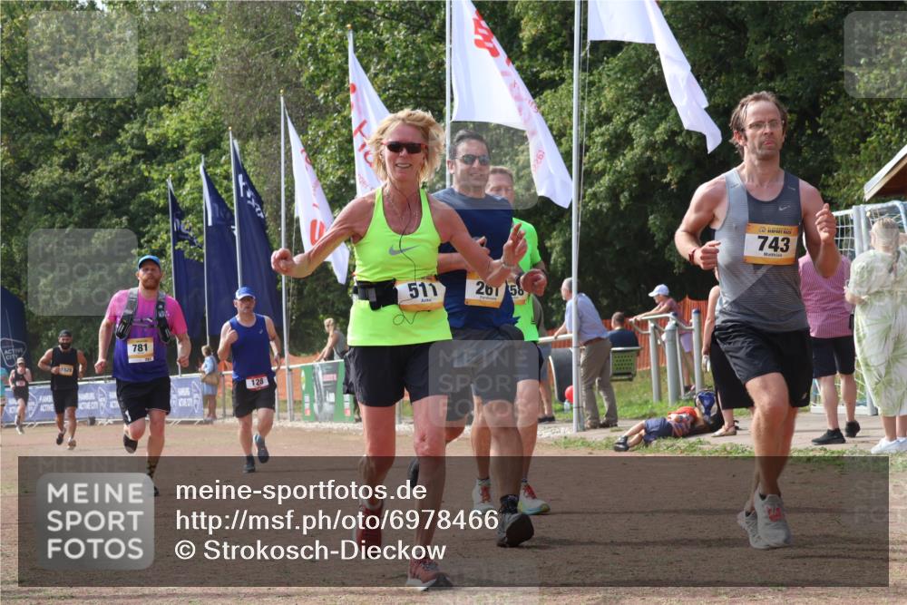 08.09.2024 - Airport Race Strokosch-Dieckow http://msf.ph/oto/6978466 08.09.2024 12:39:22 Ziel 128, 261, 511, 743, 758, 781, 1528 meine-sportfotos.de