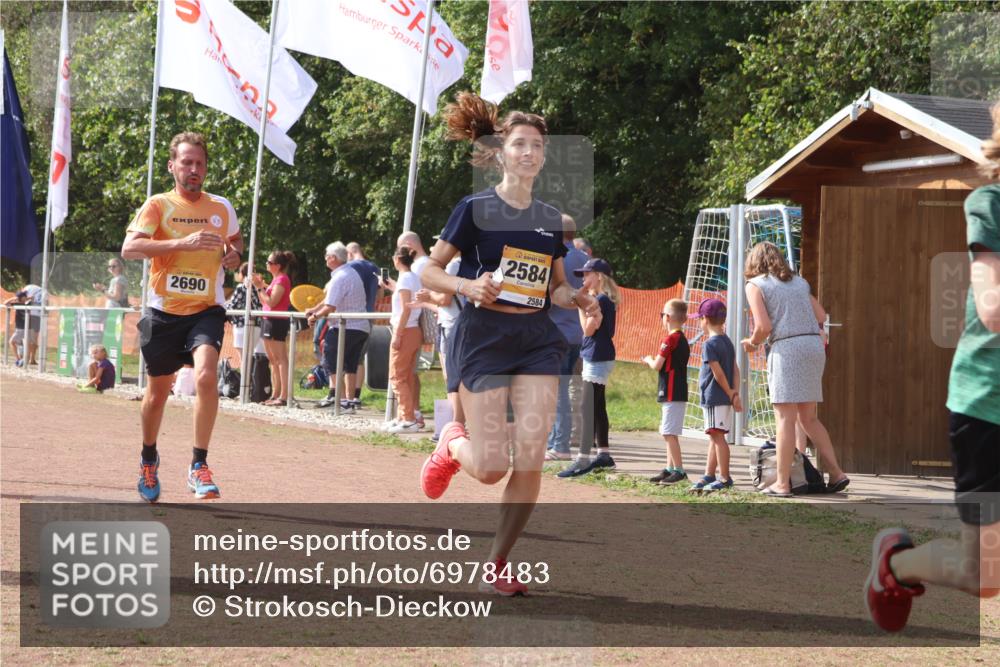 08.09.2024 - Airport Race Strokosch-Dieckow http://msf.ph/oto/6978483 08.09.2024 12:11:01 Ziel 1237, 2584, 2619, 2690, 2755, 2756, 2893 meine-sportfotos.de