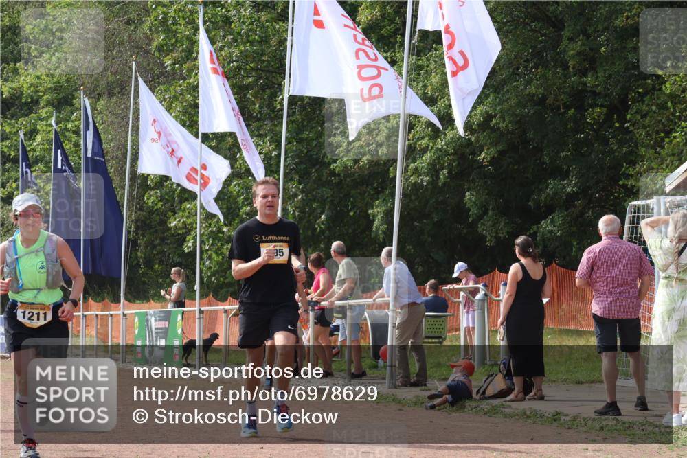 08.09.2024 - Airport Race Strokosch-Dieckow http://msf.ph/oto/6978629 08.09.2024 12:39:39 Ziel 447, 746, 795, 861, 1211, 3155 meine-sportfotos.de