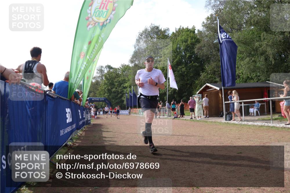 08.09.2024 - Airport Race Strokosch-Dieckow http://msf.ph/oto/6978669 08.09.2024 12:39:45 Ziel 423, 447, 746, 795, 861, 1211 meine-sportfotos.de