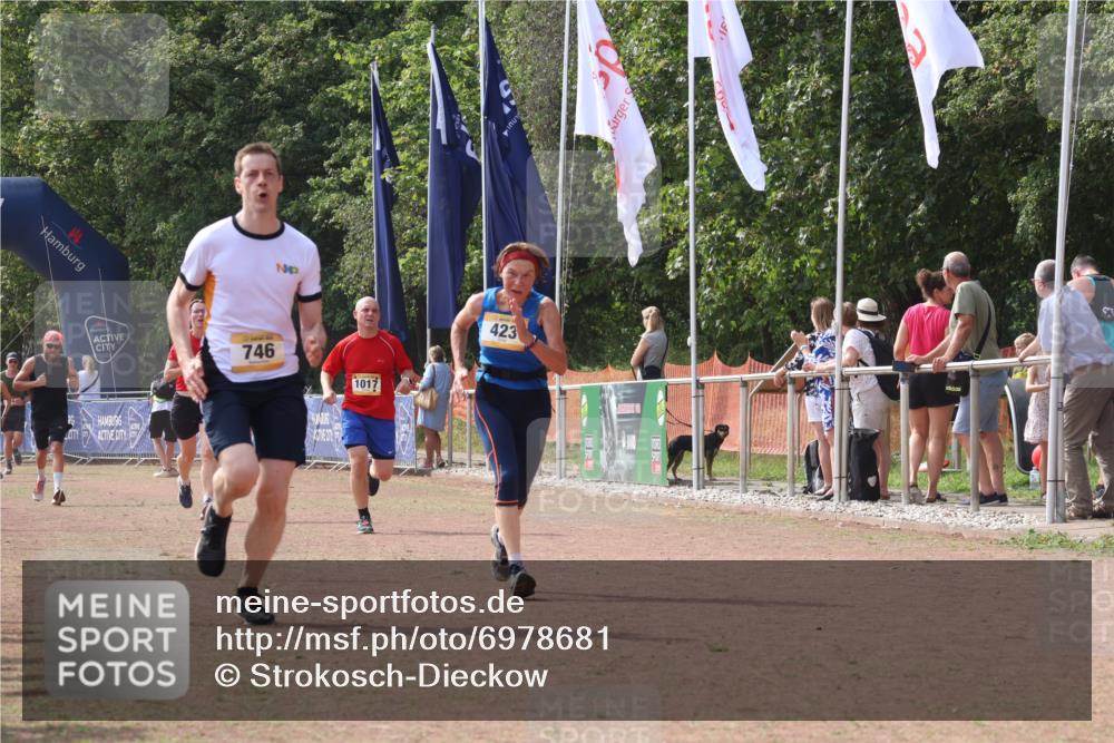 08.09.2024 - Airport Race Strokosch-Dieckow http://msf.ph/oto/6978681 08.09.2024 12:39:49 Ziel 423, 746, 761, 1017, 1496 meine-sportfotos.de