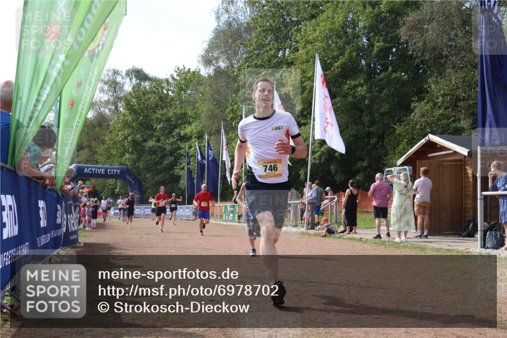 08.09.2024 - Airport Race Strokosch-Dieckow http://msf.ph/oto/6978702 08.09.2024 12:39:50 Ziel 423, 746, 761, 1017, 1496 meine-sportfotos.de