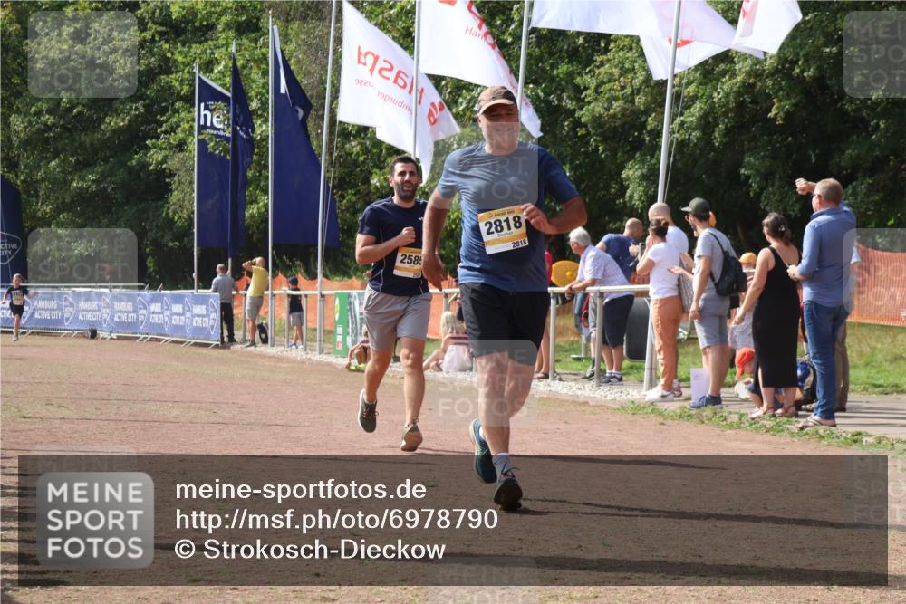 08.09.2024 - Airport Race Strokosch-Dieckow http://msf.ph/oto/6978790 08.09.2024 12:11:45 Ziel 2585, 2680, 2818 meine-sportfotos.de