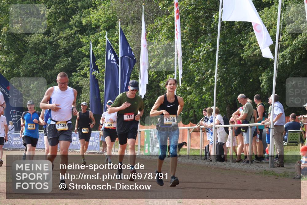 08.09.2024 - Airport Race Strokosch-Dieckow http://msf.ph/oto/6978791 08.09.2024 12:40:01 Ziel 174, 445, 820, 821, 944, 1412, 1496, 1536, 3126, 3134 meine-sportfotos.de