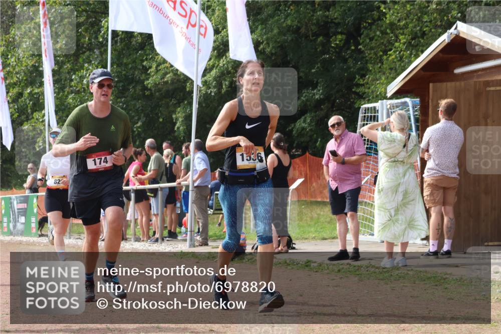 08.09.2024 - Airport Race Strokosch-Dieckow http://msf.ph/oto/6978820 08.09.2024 12:40:03 Ziel 174, 332, 445, 487, 820, 821, 944, 1412, 1536, 3126, 3134 meine-sportfotos.de