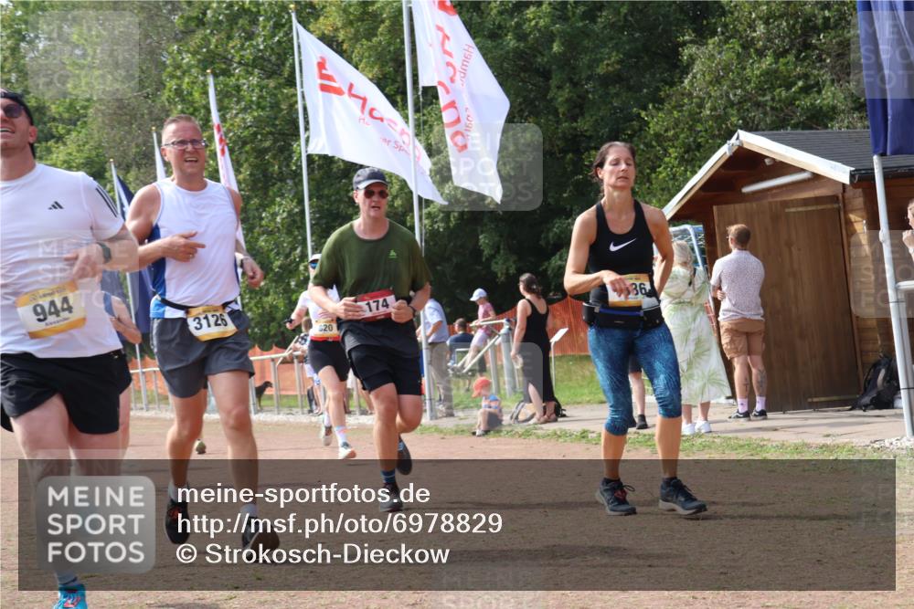 08.09.2024 - Airport Race Strokosch-Dieckow http://msf.ph/oto/6978829 08.09.2024 12:40:04 Ziel 174, 332, 445, 487, 820, 821, 944, 1412, 1536, 3126 meine-sportfotos.de
