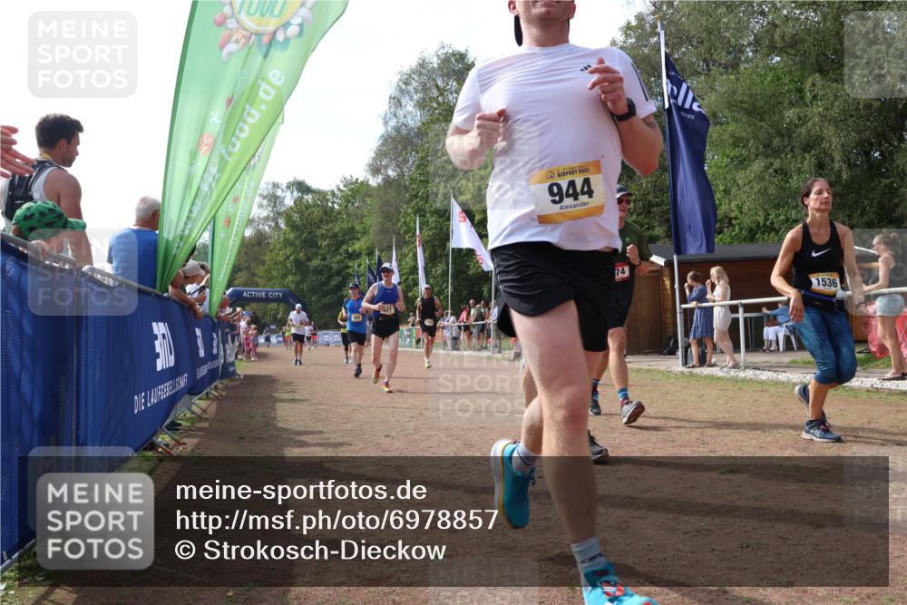 08.09.2024 - Airport Race Strokosch-Dieckow http://msf.ph/oto/6978857 08.09.2024 12:40:05 Ziel 174, 332, 445, 487, 820, 821, 944, 1373, 1412, 1536, 3126 meine-sportfotos.de