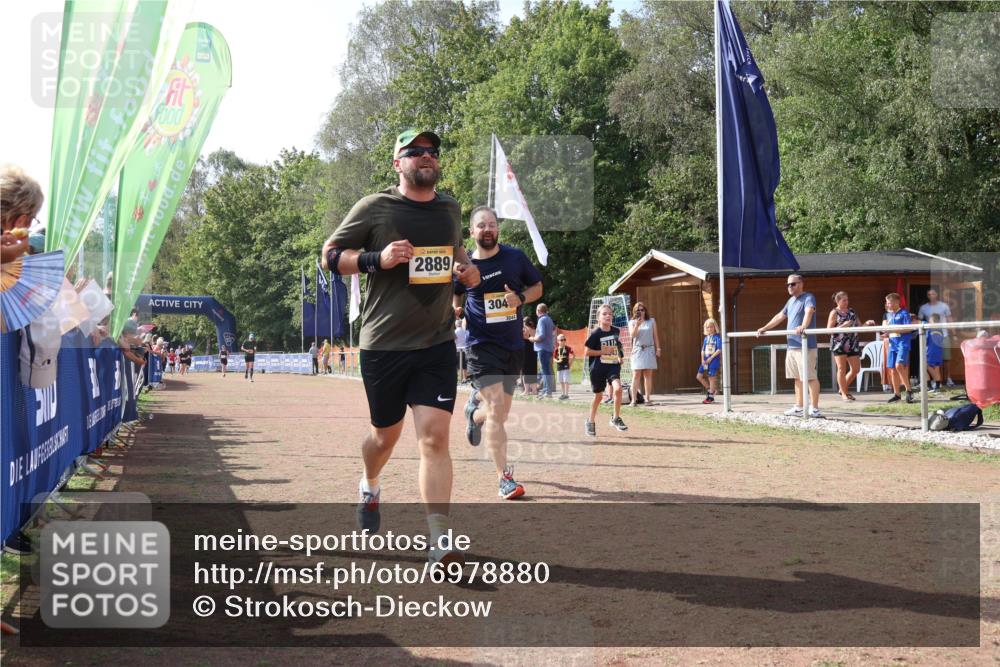 08.09.2024 - Airport Race Strokosch-Dieckow http://msf.ph/oto/6978880 08.09.2024 12:12:00 Ziel 2842, 2843, 2889, 3044 meine-sportfotos.de