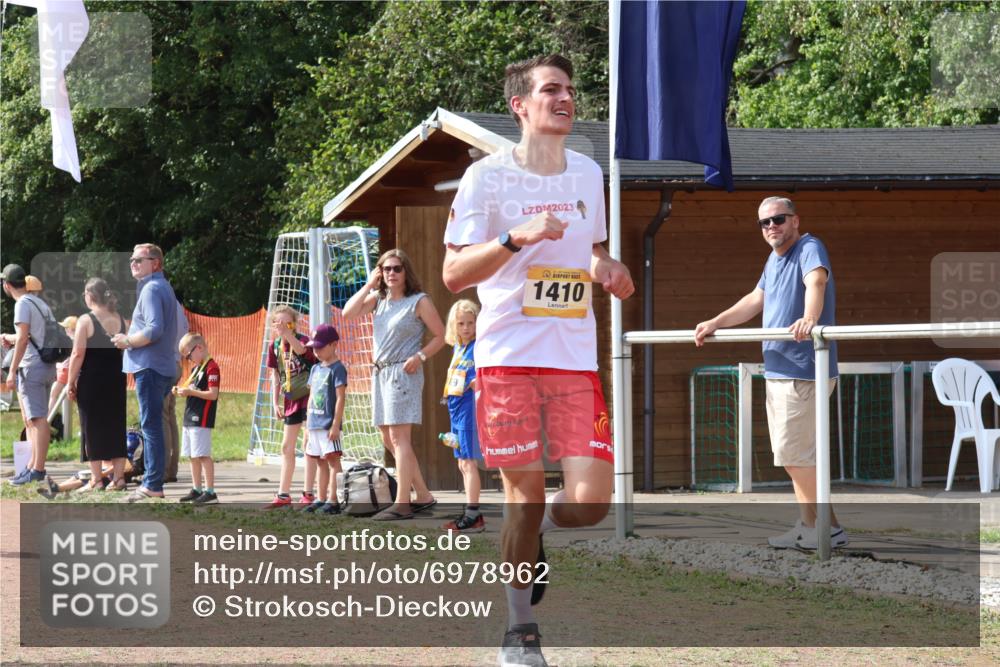 08.09.2024 - Airport Race Strokosch-Dieckow http://msf.ph/oto/6978962 08.09.2024 12:12:15 Ziel 1410, 2537, 2544, 2546, 2691, 2768, 2771, 3106 meine-sportfotos.de