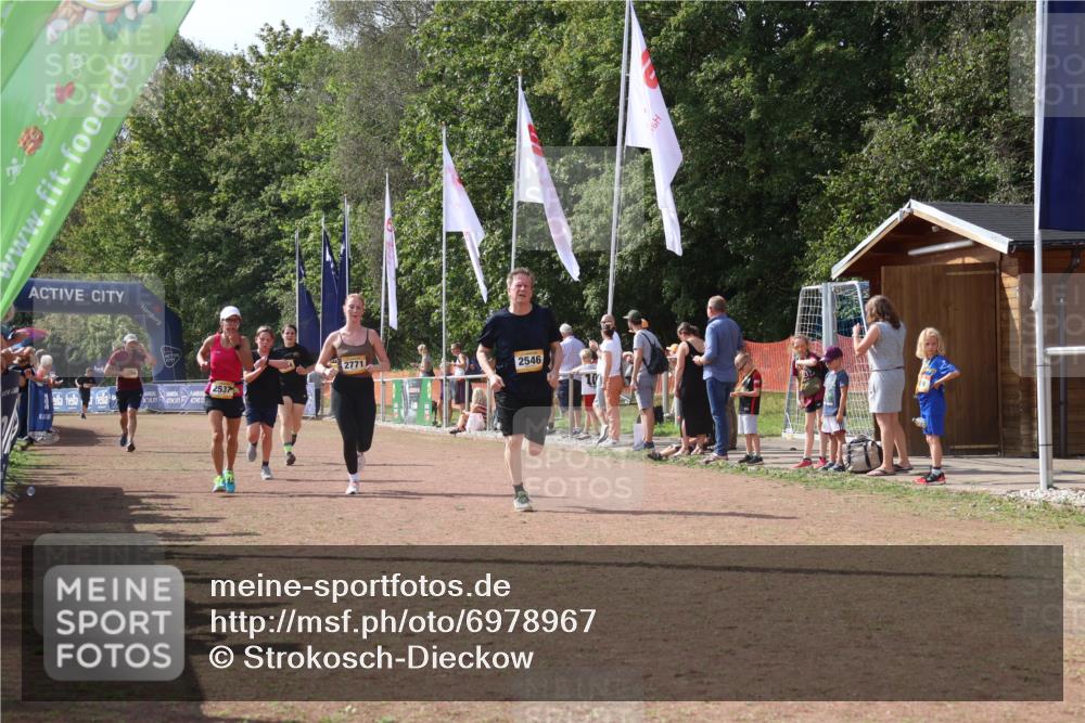 08.09.2024 - Airport Race Strokosch-Dieckow http://msf.ph/oto/6978967 08.09.2024 12:12:16 Ziel 1410, 2537, 2544, 2546, 2691, 2771, 3106 meine-sportfotos.de